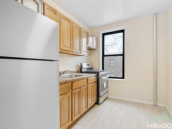 4th image of 34-07 36th Ave #3B