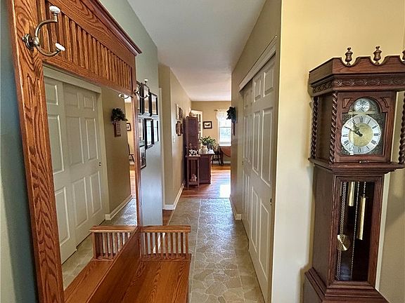 3rd image of 3318 Northfield Rd