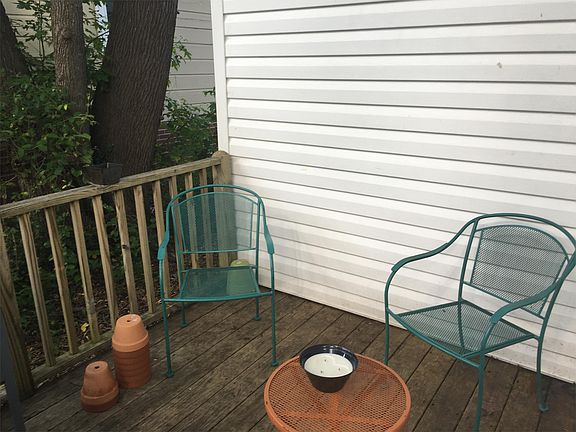 3rd image of 1005 Virgie St #B