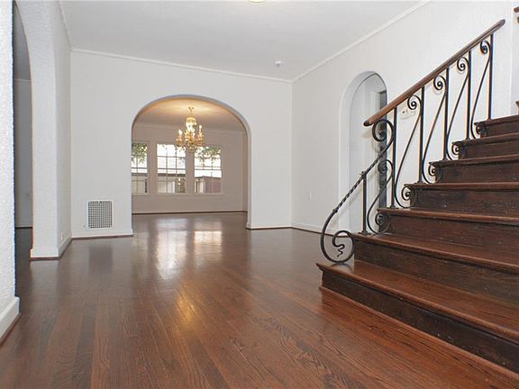 2nd image of 3607 Cornell Ave
