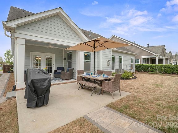5th image of 13115 Union Square Dr