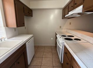 2428 Eric Way, Bakersfield, CA 93306