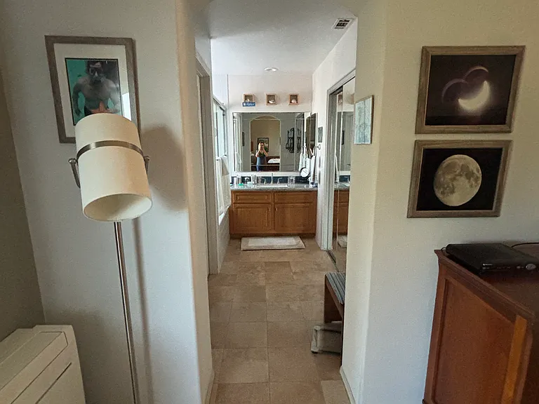 1321 Pacific Beach Dr #C — Photo 25
