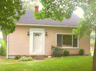 927 E Oakside St, South Bend, IN