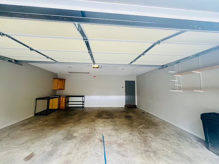 119 Camelot Ln — Photo 10