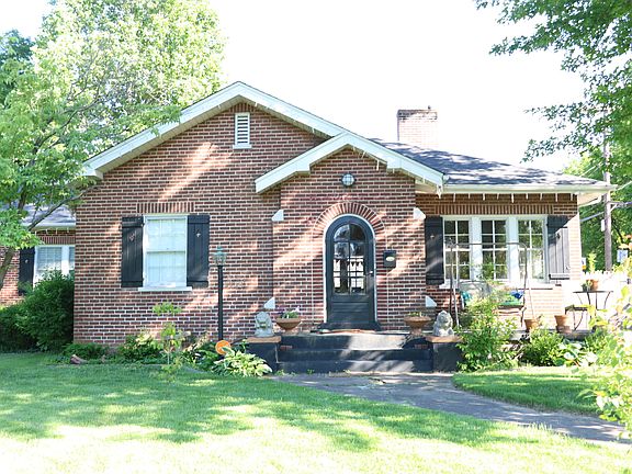3rd image of 2728 Jefferson St
