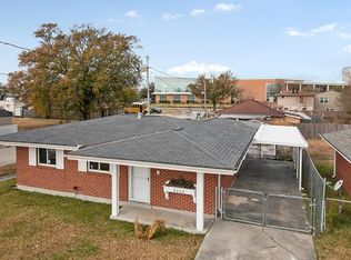 2608 Riverland Dr, Chalmette, LA 70043