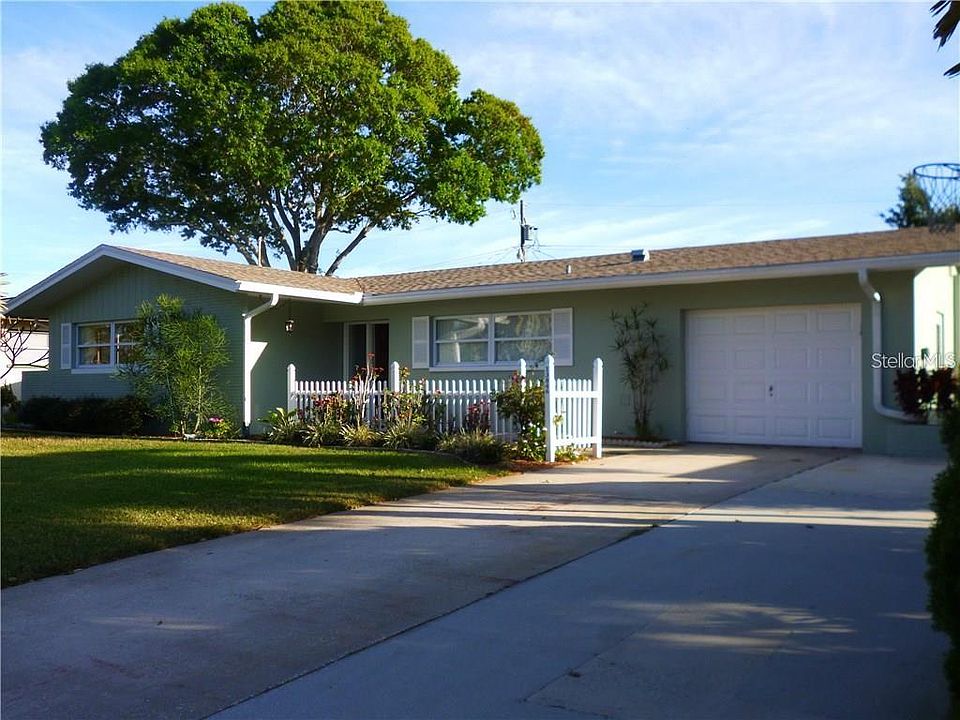 1st image of 13846 Montego Dr