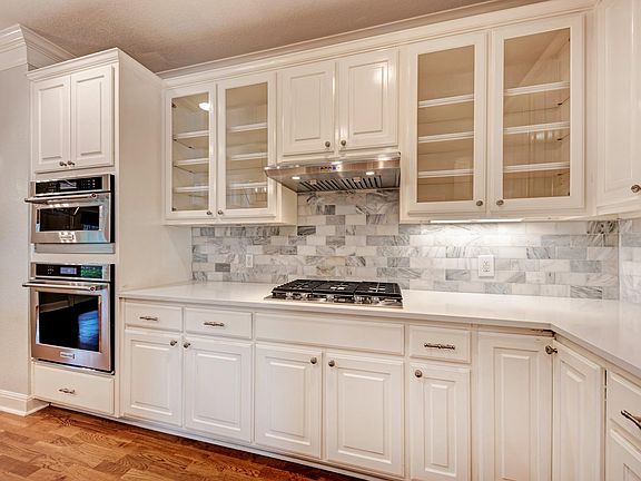 3rd image of 9908 Bundoran Dr