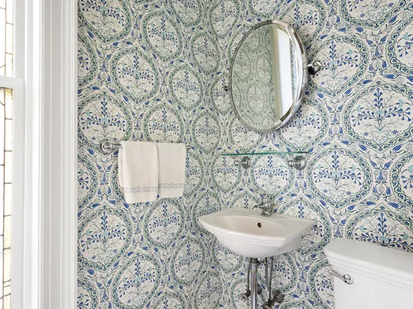 645 West End Avenue image 10 of 14