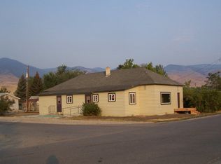 601 S Daisy St, Salmon, ID 83467