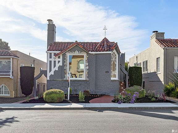 4th image of 2955 21st Ave