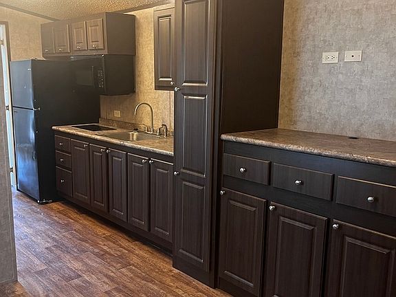 4th image of 3017 Juca Ln