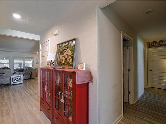 5th image of 24271 Ringneck Loop