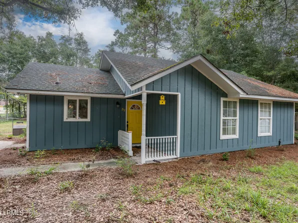 32 Springfield Rd, Beaufort, SC 29907