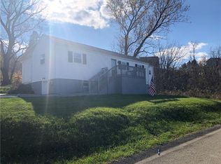 37 Harding St, Manor, PA 15665