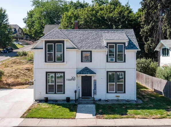 201 W Wawawai St, Colfax, WA 99111