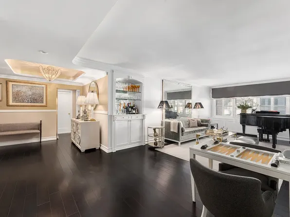 27 East 65th Street image 5 of 15