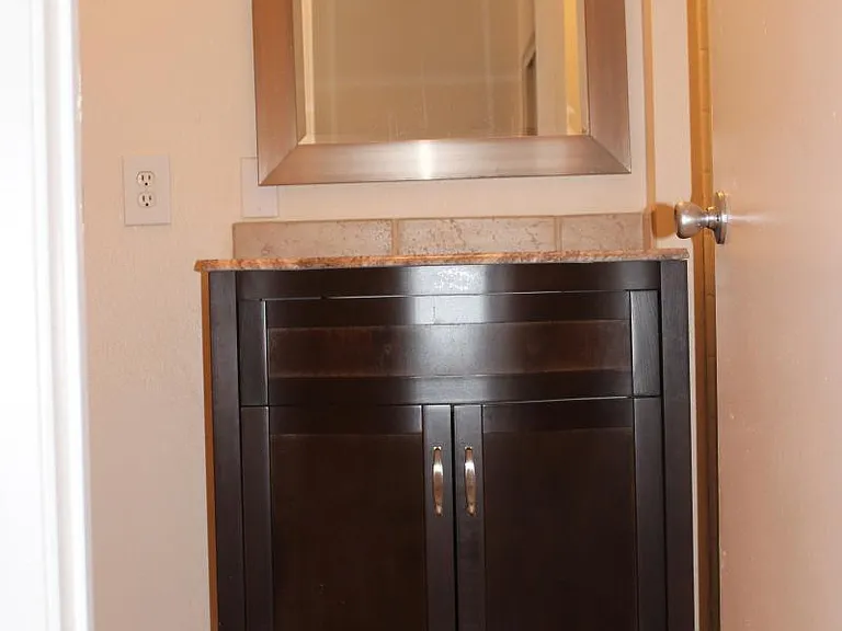 701 E 7th Ave #20 — Photo 11