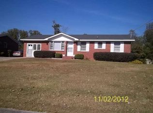 1747 Timark Dr, Macon, GA 31206