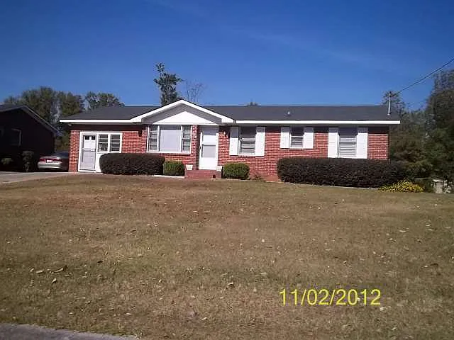 1747 Timark Dr photo 1