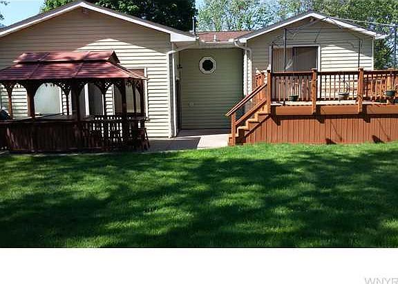 2nd image of 77 Heather Hill Dr