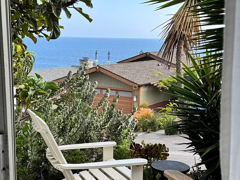 2730 Solana Way #D — Photo 2