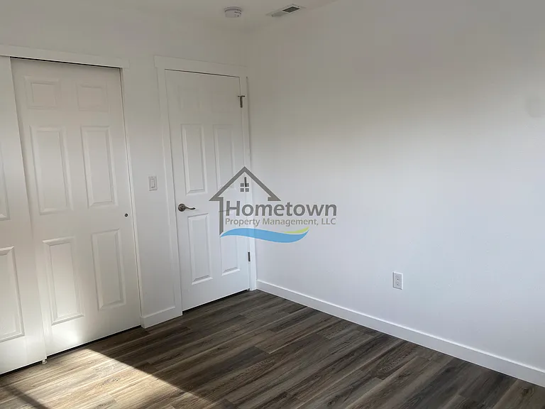 1414 N 13th St — Photo 14