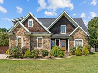 36 Pheonix Cir, Rock Spring, GA 30739