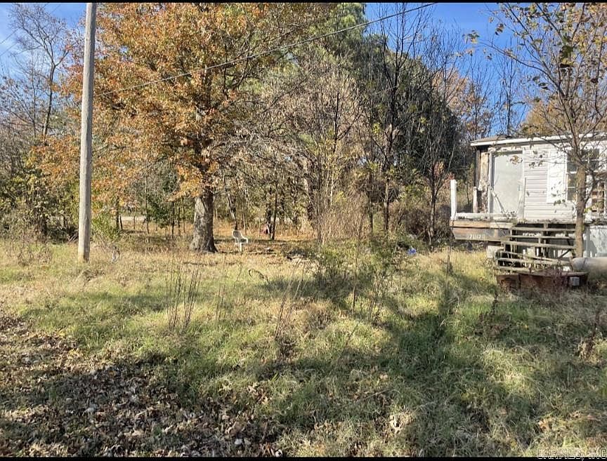 1st image of 924 Highway 14 E