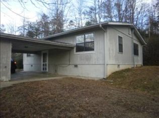 14 Roper Rd, Franklin, NC 28734