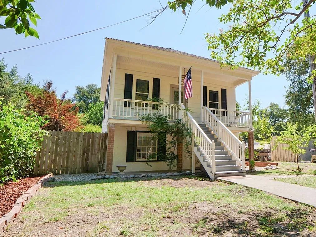 8655 River Rd photo 1