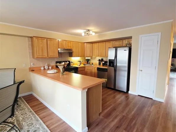 168 Beach 96th Street image 7 of 33