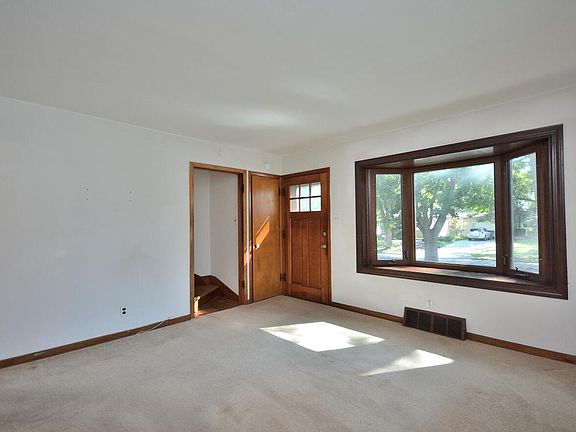 5th image of 3603 N 82nd STREET