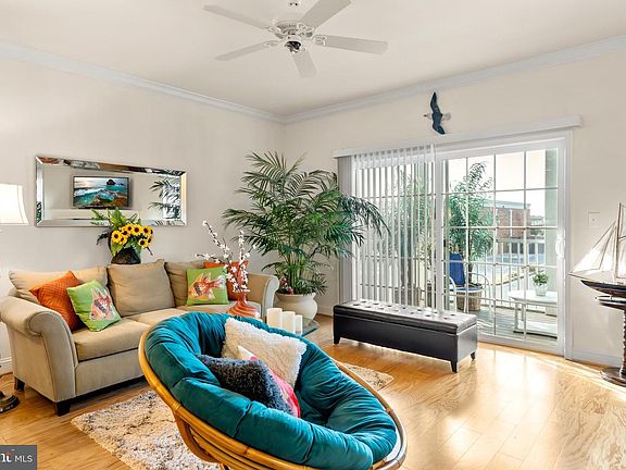 5th image of 18862 Shearwater Dr #6