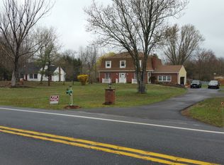 889 Ridge Rd, Telford, PA 18969