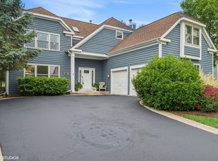 1580 Verde Ln, Mundelein, IL 60060