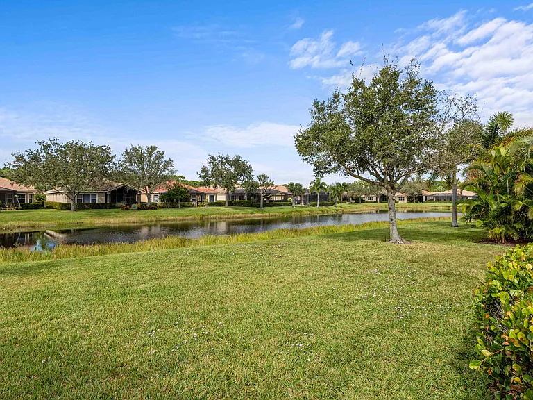 7317 Bob O Link Way — Photo 40