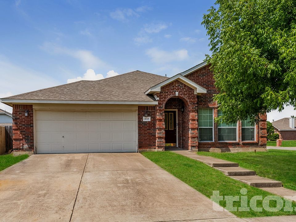 1st image of 1015 James Donald Ln