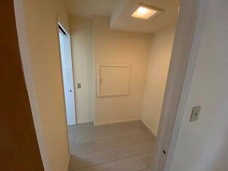 42 Castle Manor Ave — Photo 38