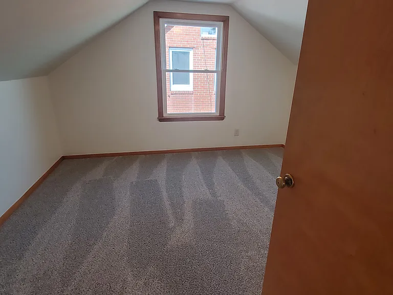 149 Fernald Ave — Photo 28