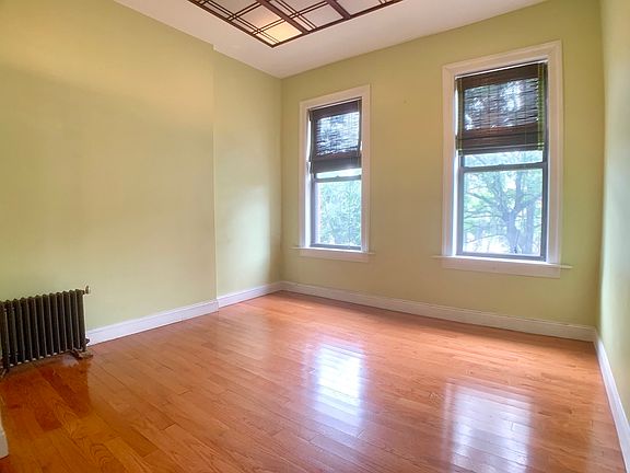 2nd image of 410 Lenox Ave #S2
