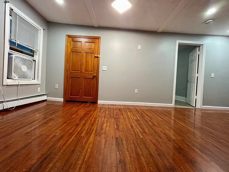 36 Highland St #3 — Photo 12