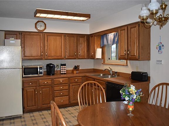 5th image of 5600 Sequoia Dr