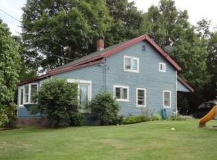23 Maple St, Brandon, VT 05733