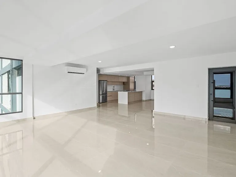 20 Cll Delcasse Condominio Del Mnr #702 — Photo 9