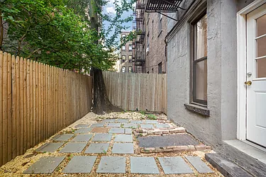 Rented by Cooper & Cooper Real Estate