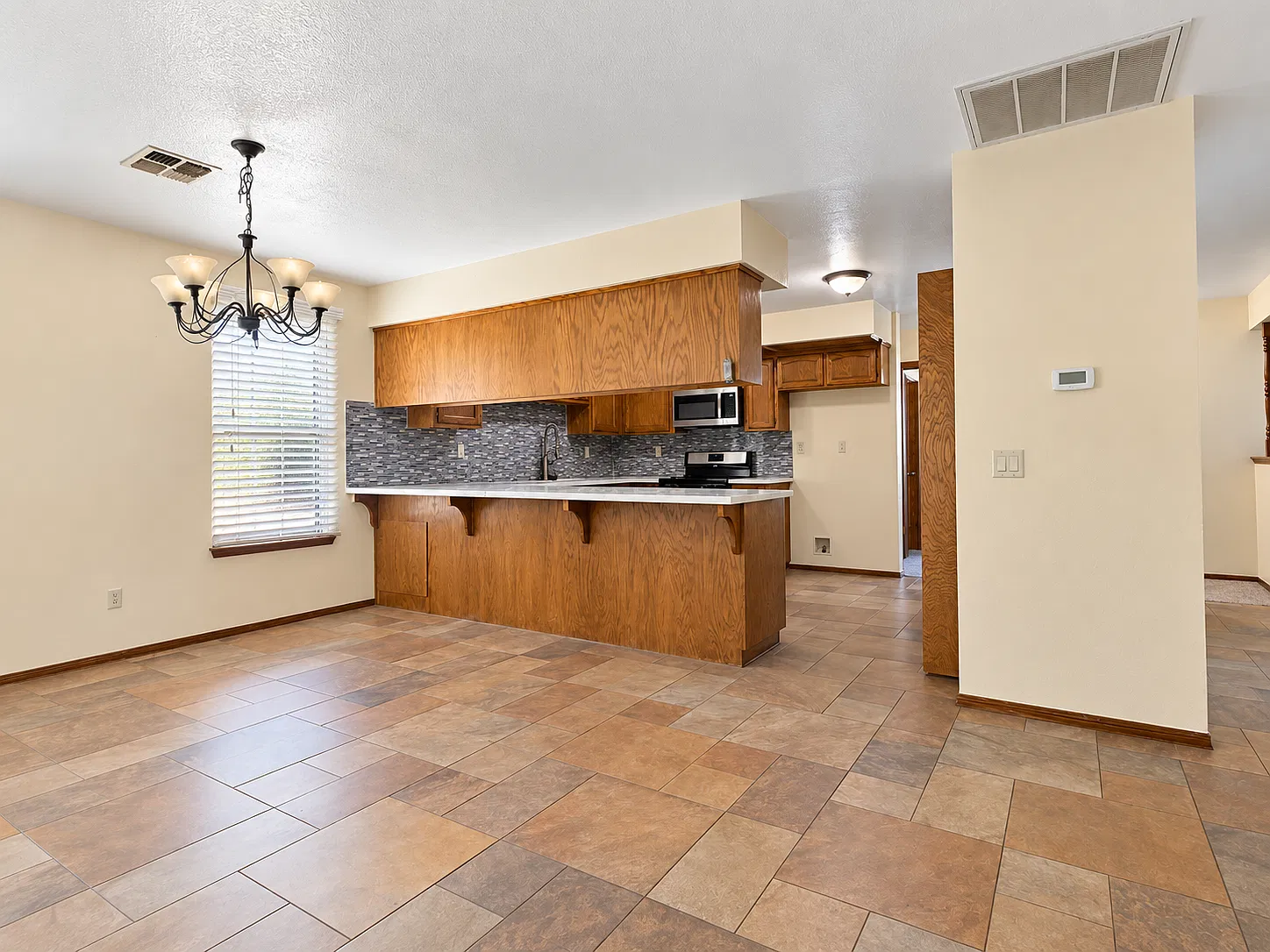 43109 Cherbourg Ln — Photo 4