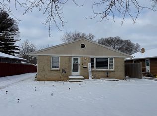 2111 23rd St, Rockford, IL 61108