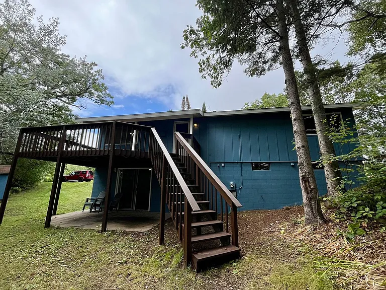 7373 Highway 8 — Photo 23